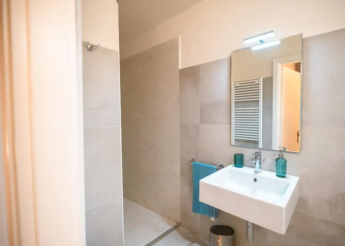 Azzurra Elegant 公寓 *